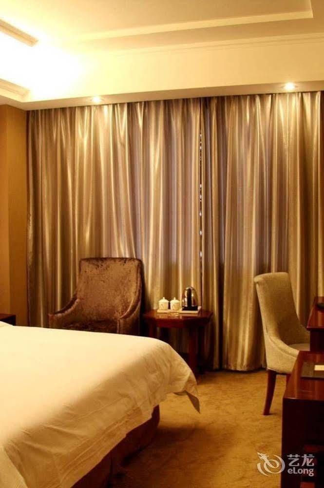 Vienna Hotel Nanchang Ruzi Road Ngoại thất bức ảnh